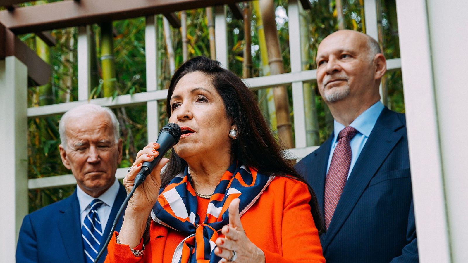 Ambassador Cynthia Telles with her husband Joe Waz and President Biden at Telles’ home in May 2019.